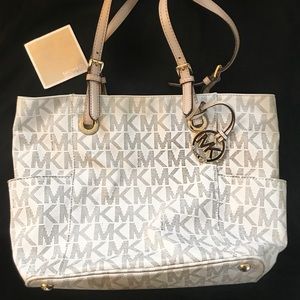 Michael Kors signature summer tote bag